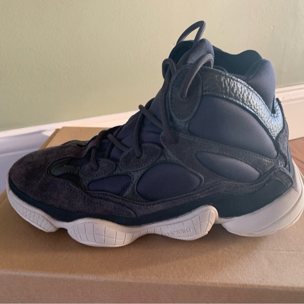 Yeezy 500